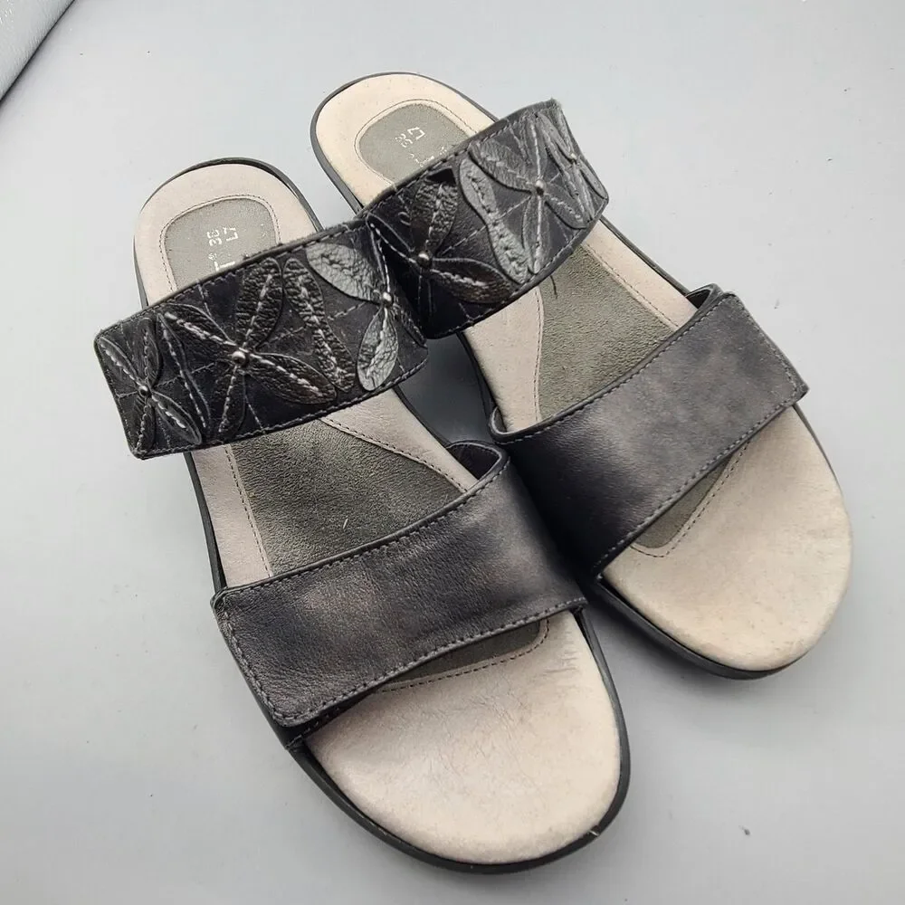 Naot womens sandals